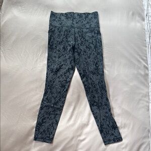 Athleta Black and Charcoal Patterned Leggings